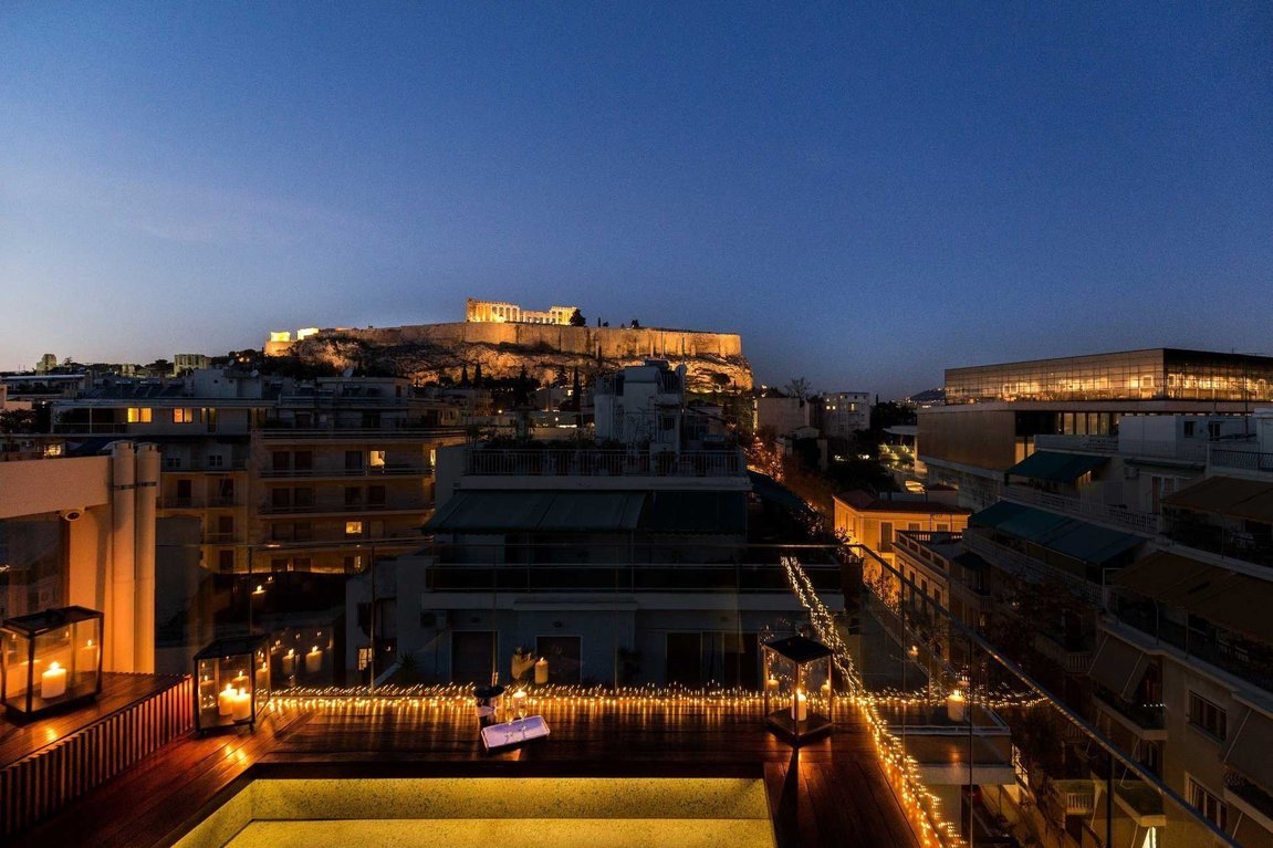 Philippos-Hotel_Roof-garden_Acropolis-view_New-Acropolis-Museum